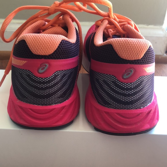 ASICS running shoe size 5.5 fuzeX Lyte - Picture 4 of 10